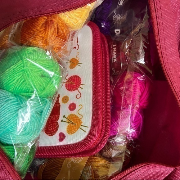 Knitting Set Knitting Set - Picture 6 of 8